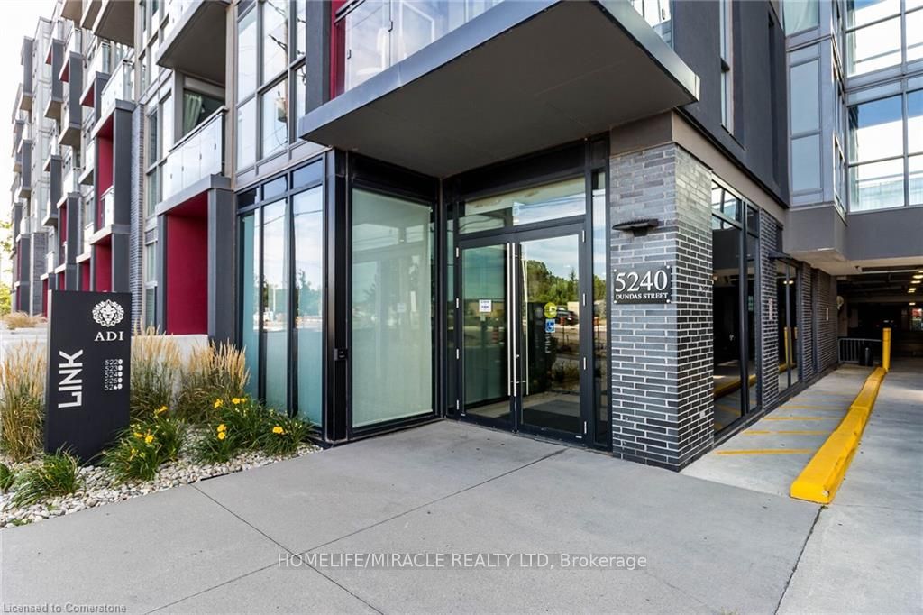 5240 Dundas Street B414 Property Photo 3