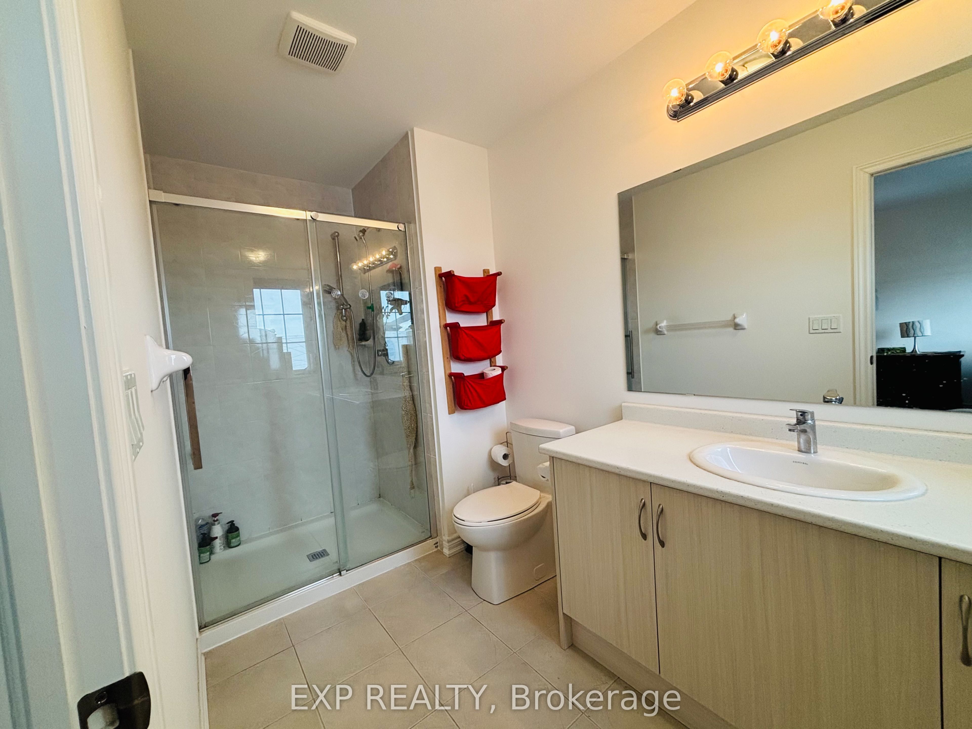 34 Faye Street Property Photo 29