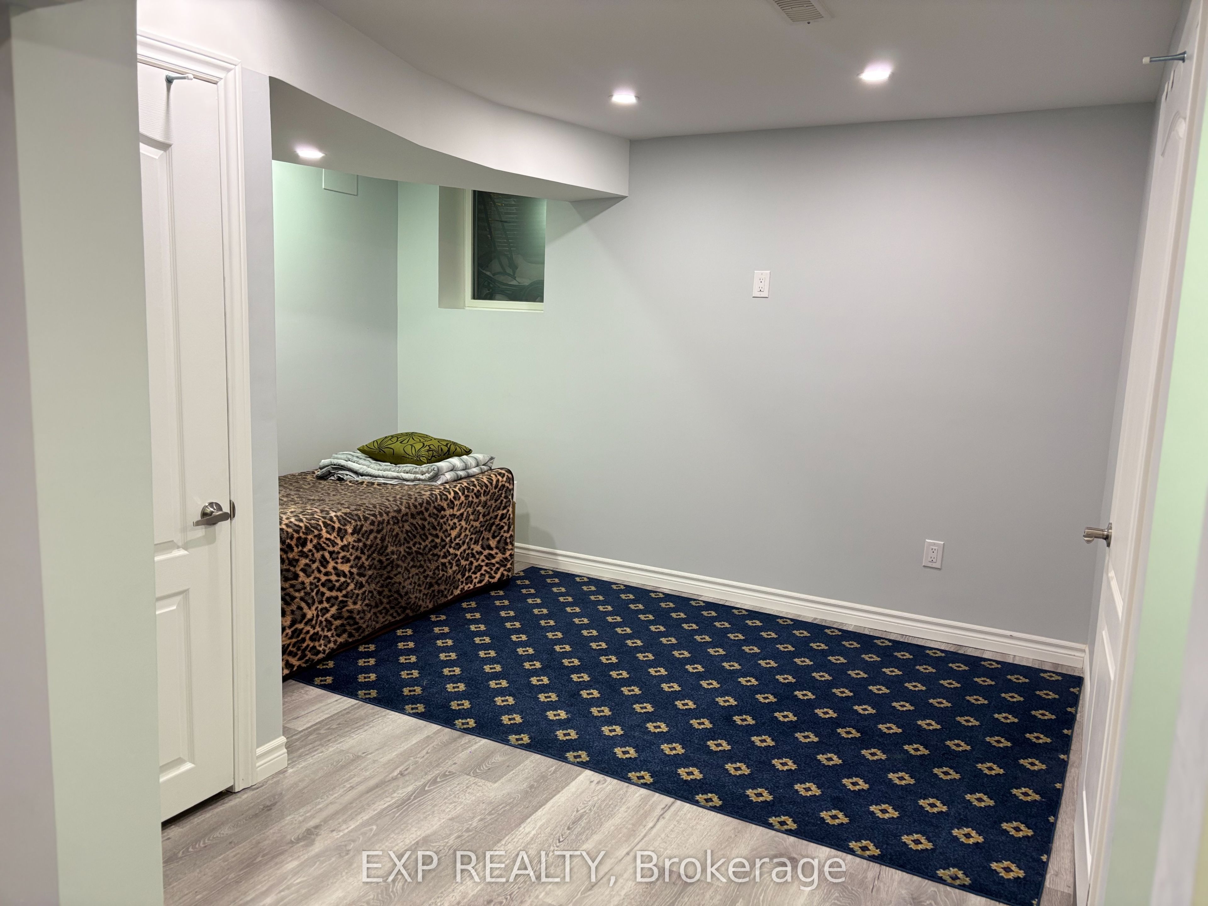 34 Faye Street Property Photo 40