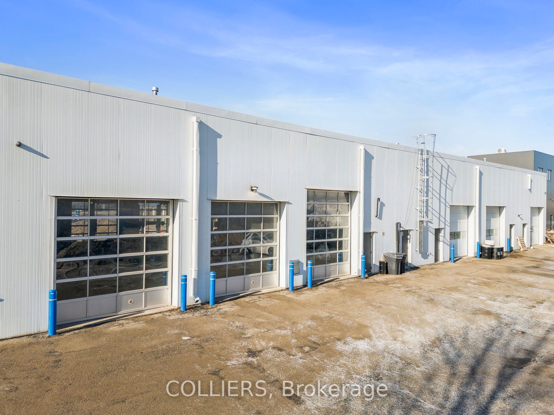670 Riddell Road Property Photo 10