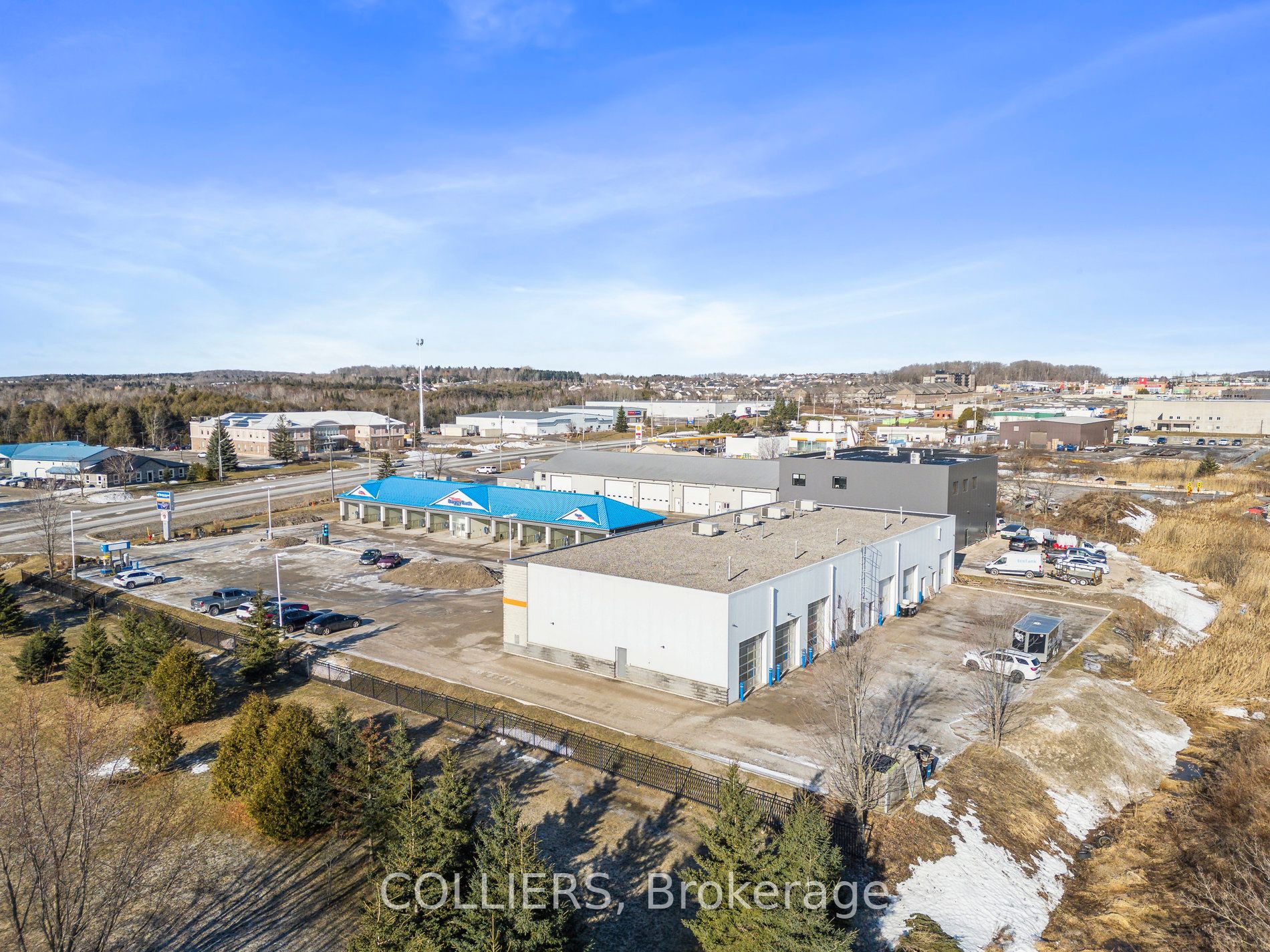 670 Riddell Road Property Photo 12