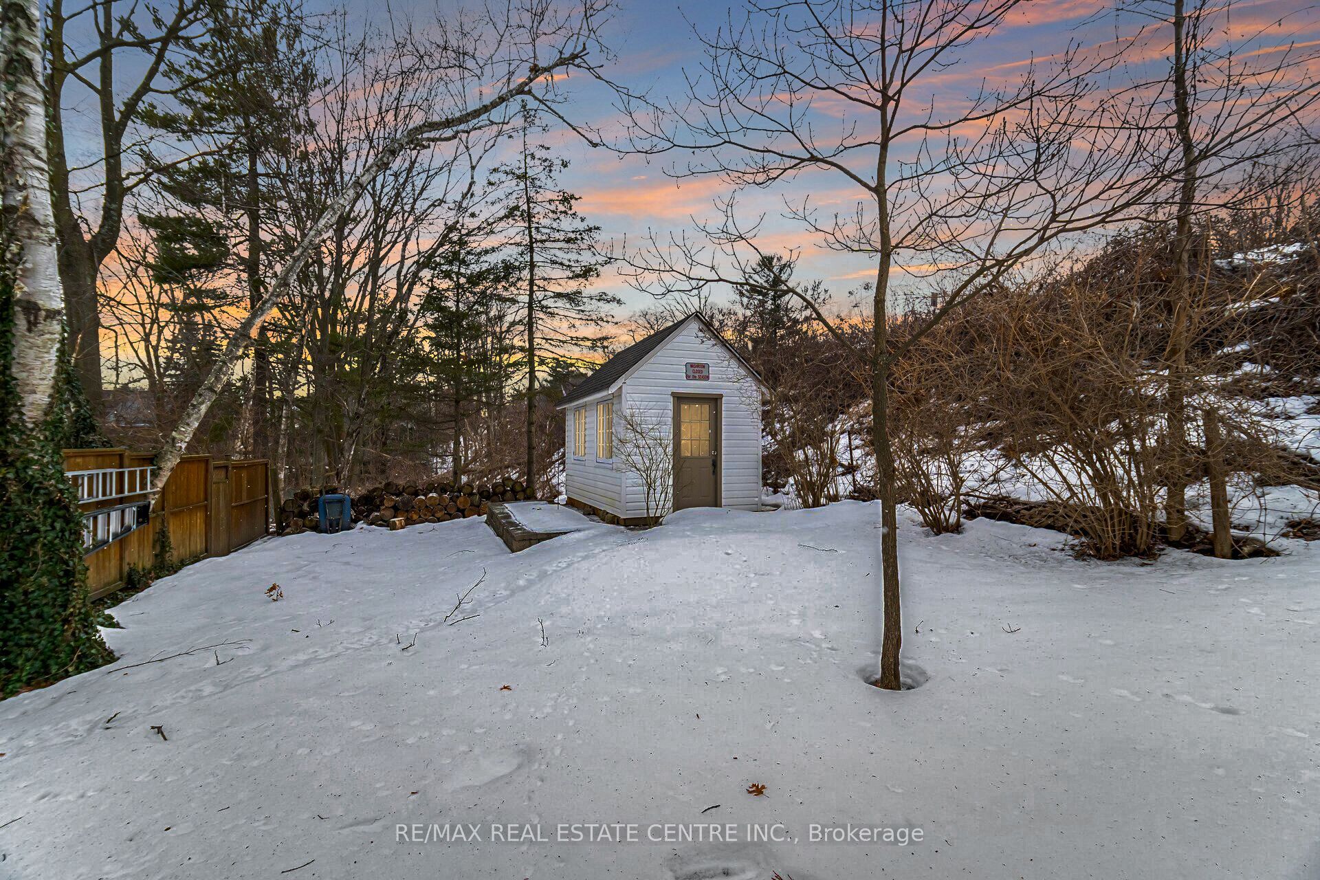 1395 Bramblewood Lane Property Photo 8
