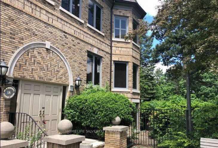 5 Conestoga Drive Property Photo 1