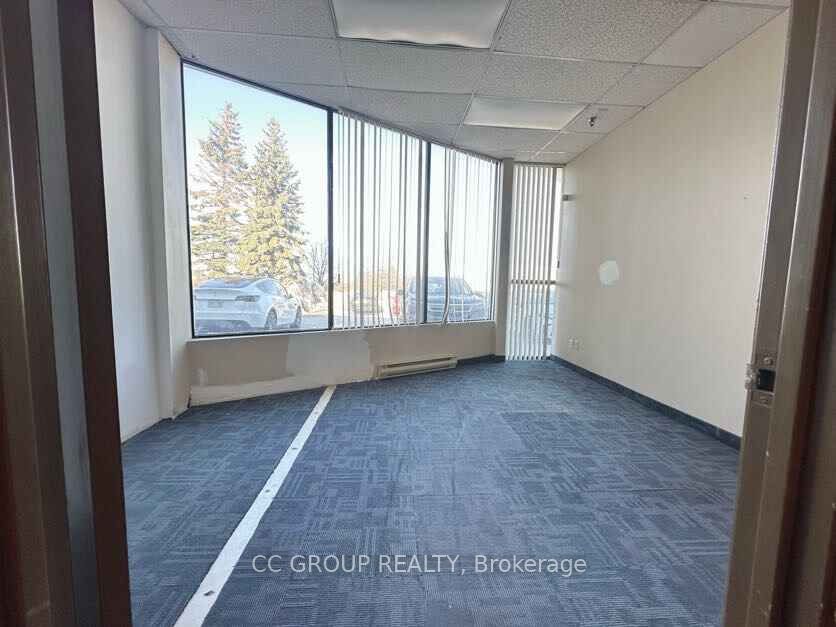 #3 - 2660 Meadowvale Boulevard Property Photo 12