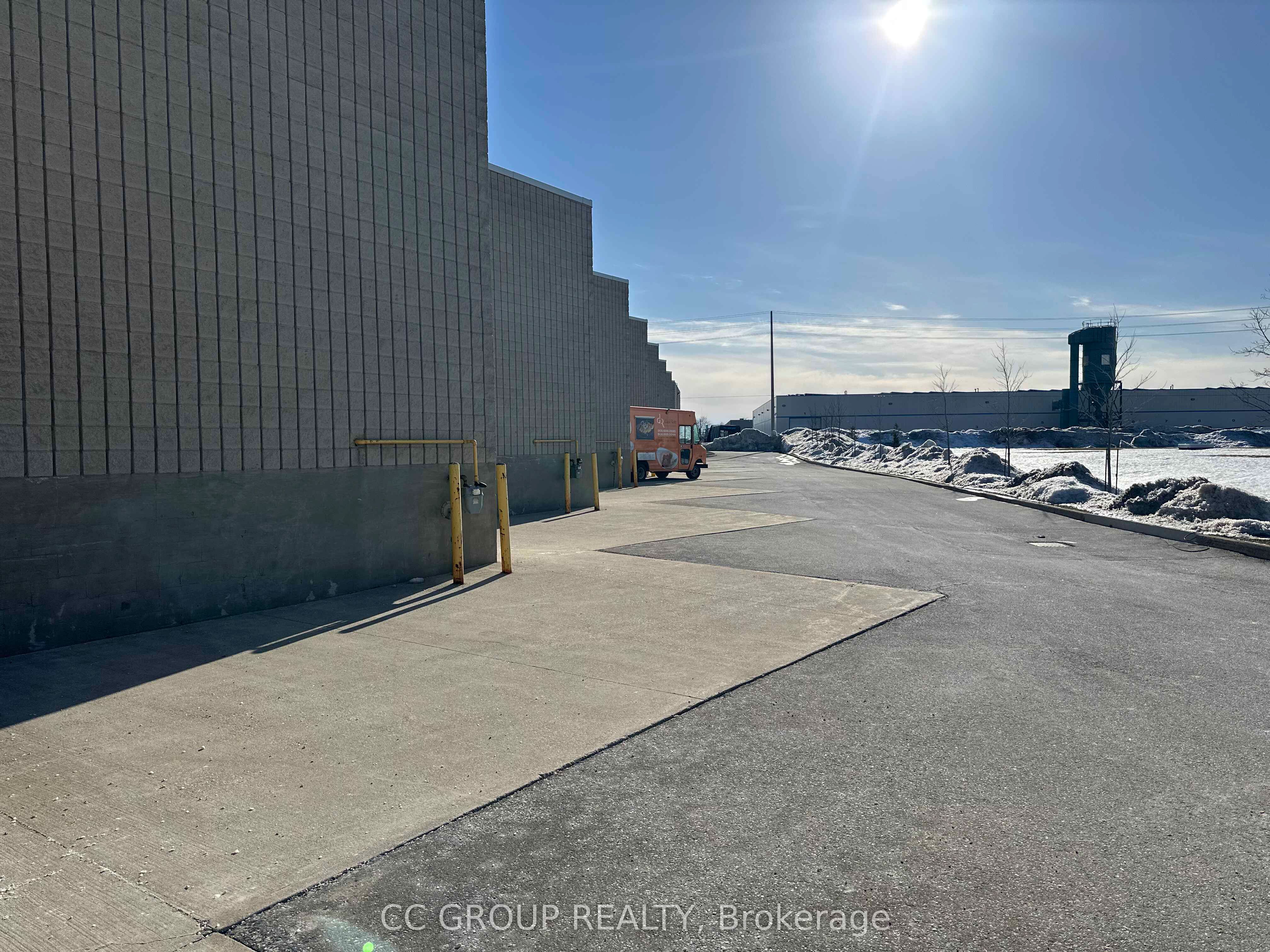 #3 - 2660 Meadowvale Boulevard Property Photo 21