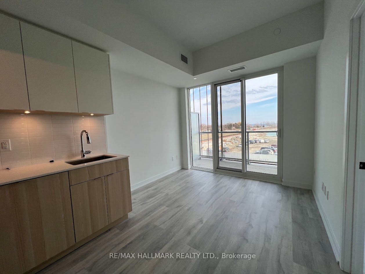 #309 - 220 Missinnihe Way Property Photo 4