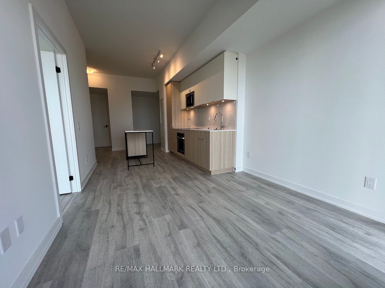 #309 - 220 Missinnihe Way Property Photo 6