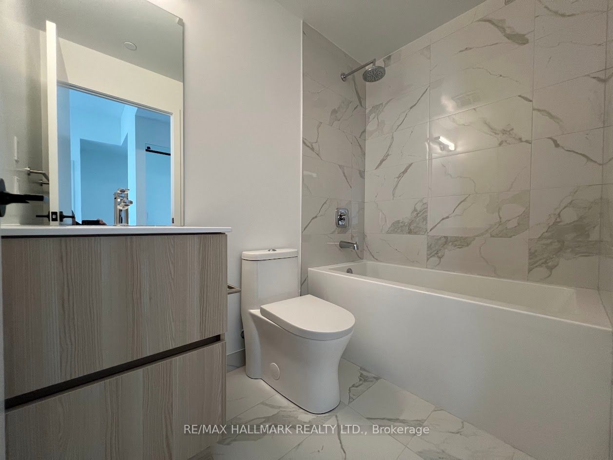 #309 - 220 Missinnihe Way Property Photo 8