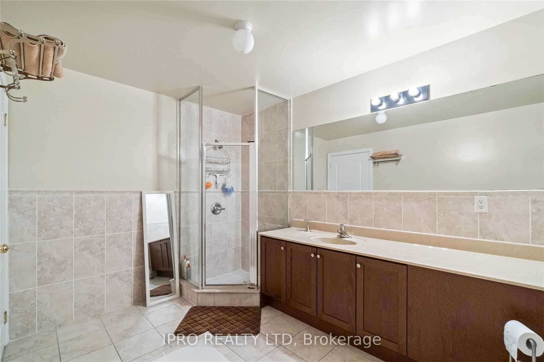 483 Faith Drive 501 Property Photo 15