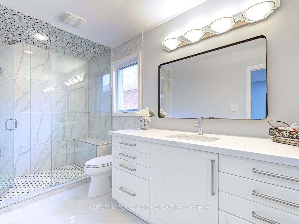 6127 Silken Laumann Way Property Photo 33