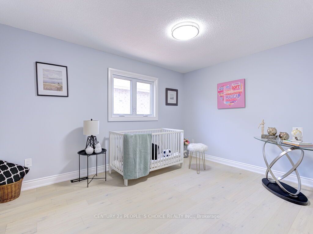 6127 Silken Laumann Way Property Photo 34