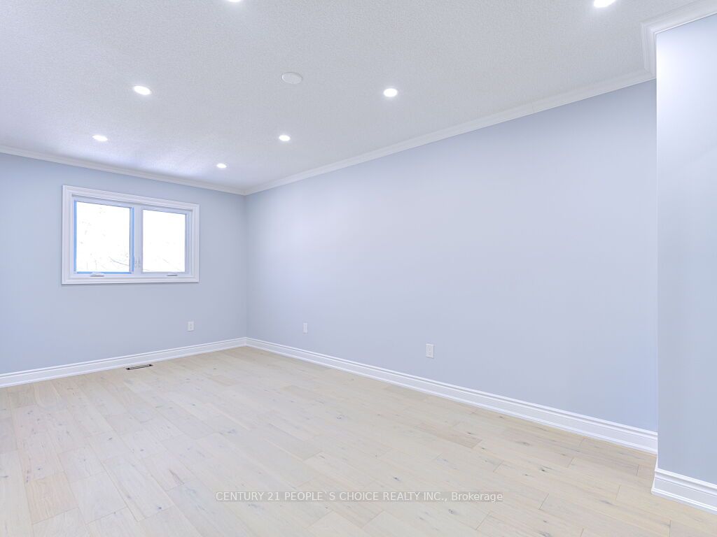 6127 Silken Laumann Way Property Photo 38