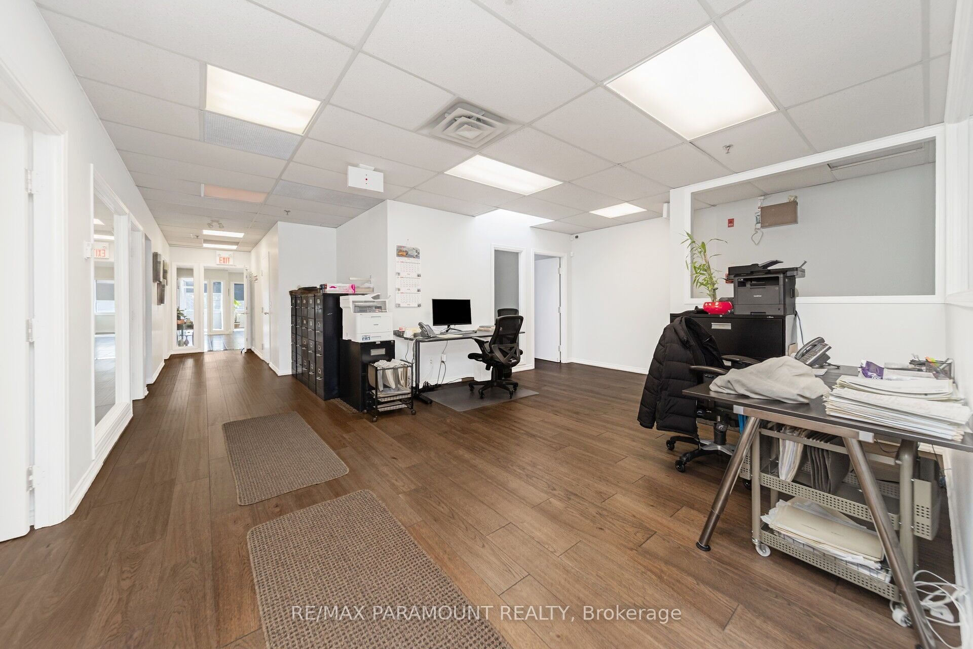 #12 # 202 - 2600 Skymark Avenue Property Photo 14