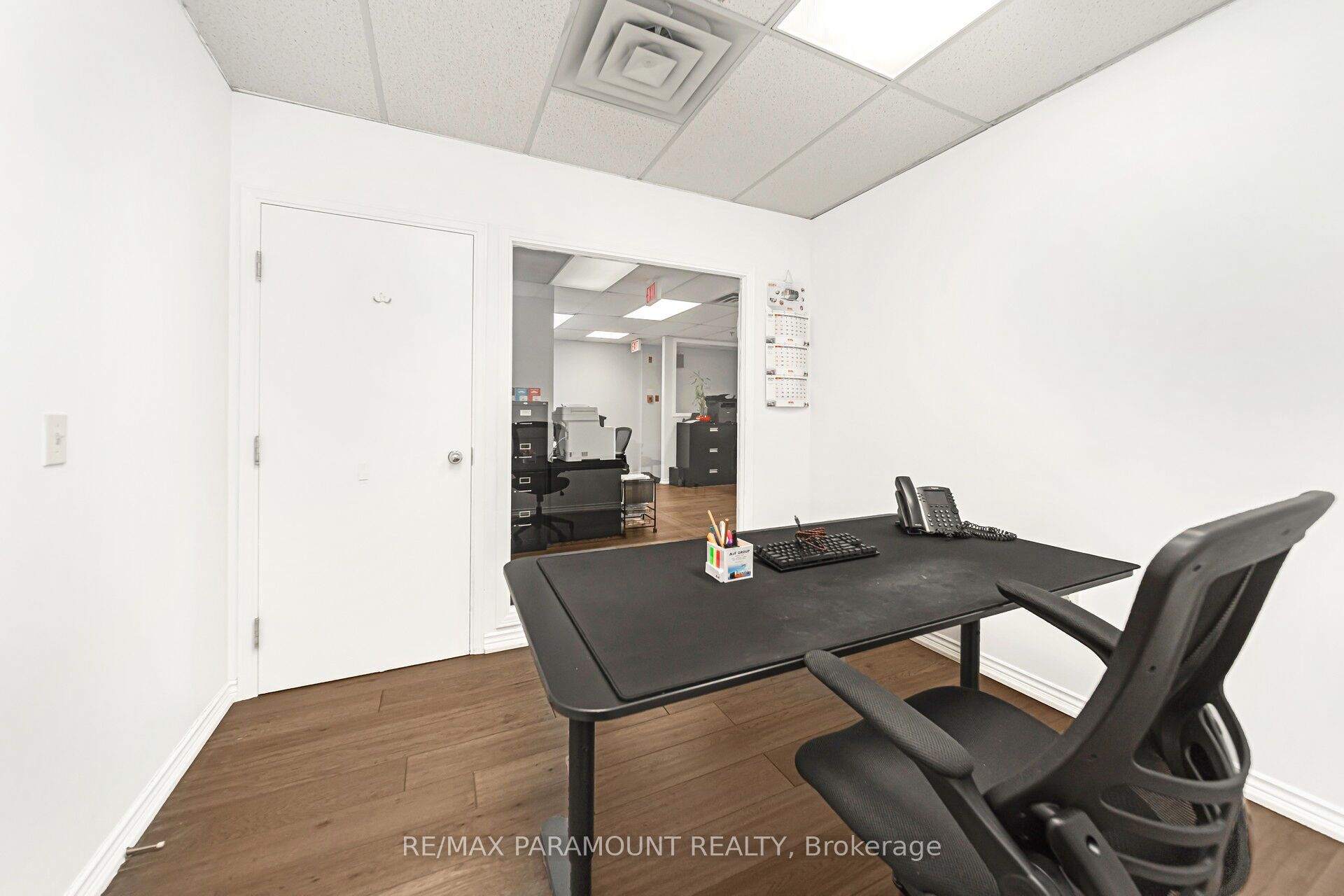 #12 # 202 - 2600 Skymark Avenue Property Photo 28