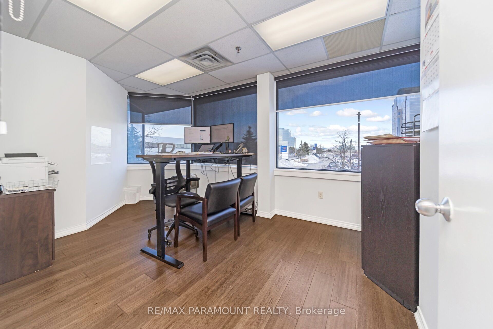 #12 # 202 - 2600 Skymark Avenue Property Photo 38