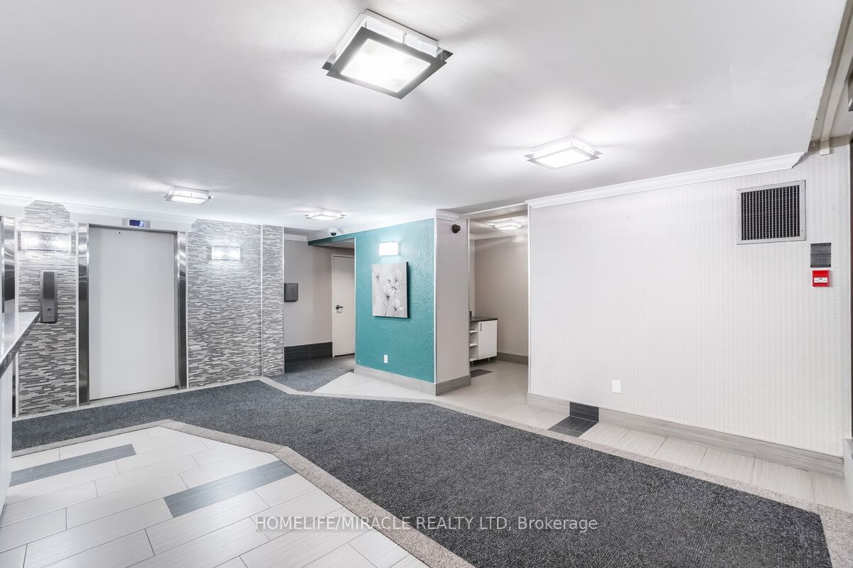 15 Kensington Road 1703 Property Photo 5