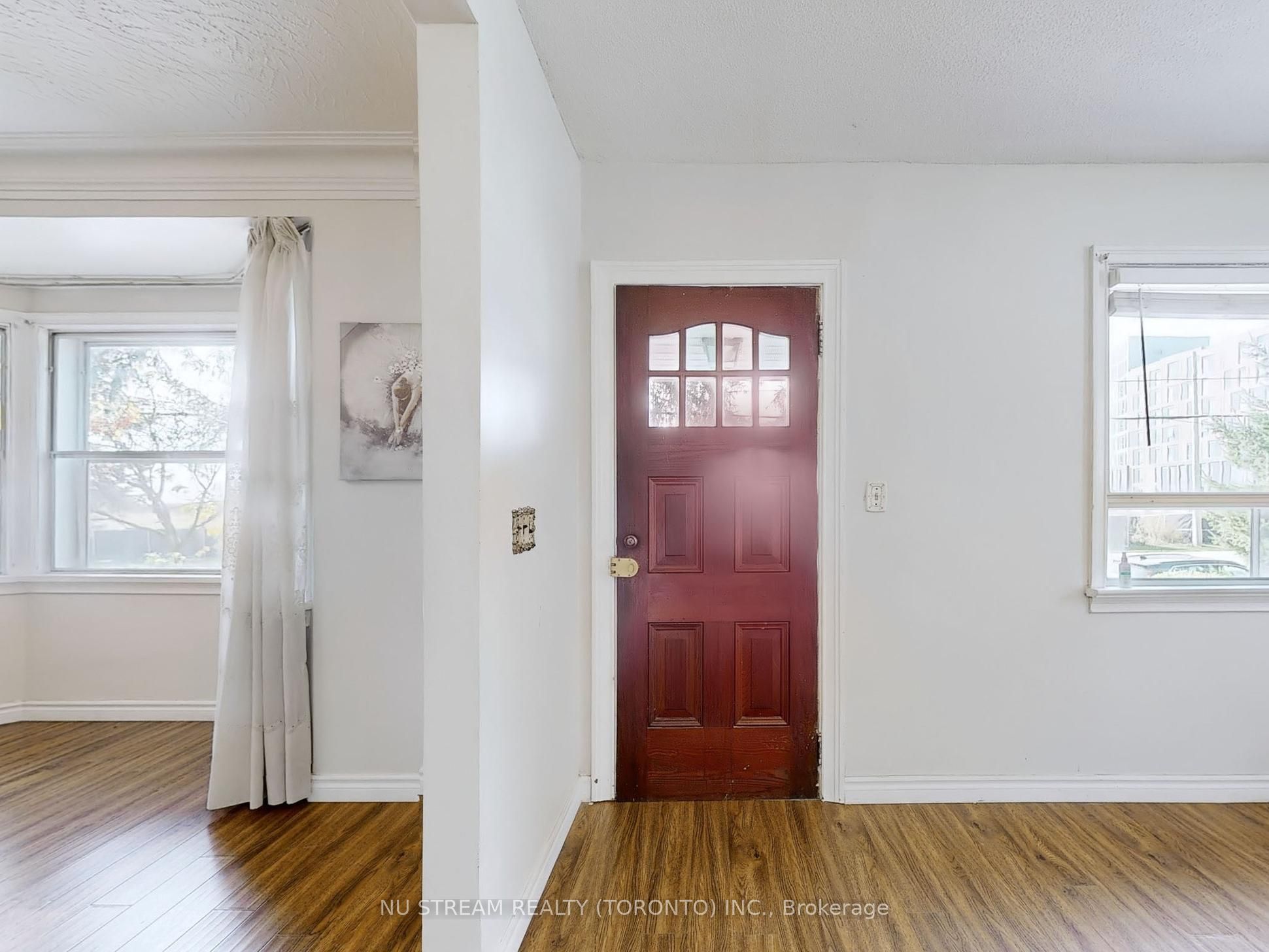 #full House - 23 Mississauga Road Property Photo 26