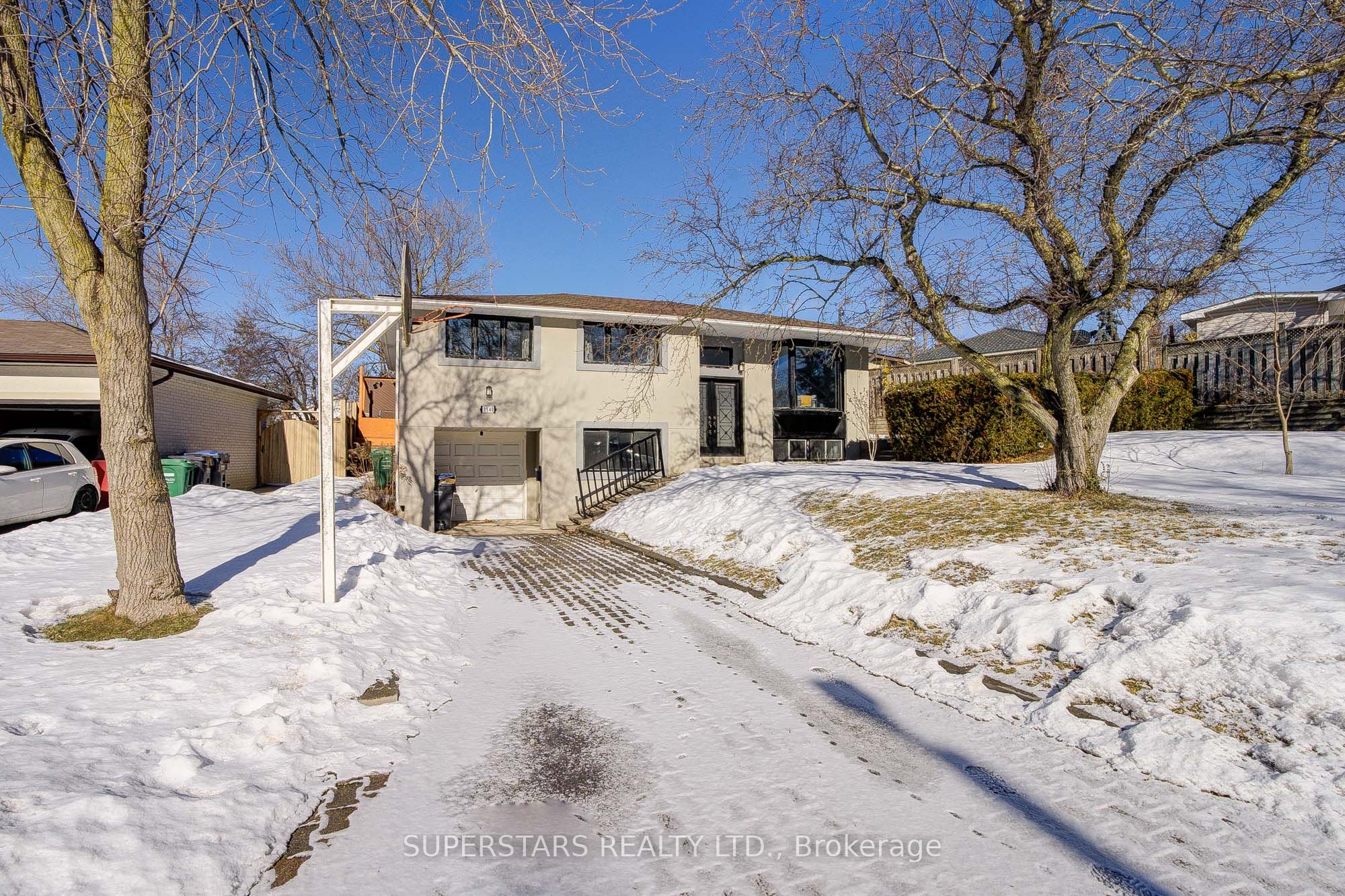 1540 Chalice Crescent Property Photo 1