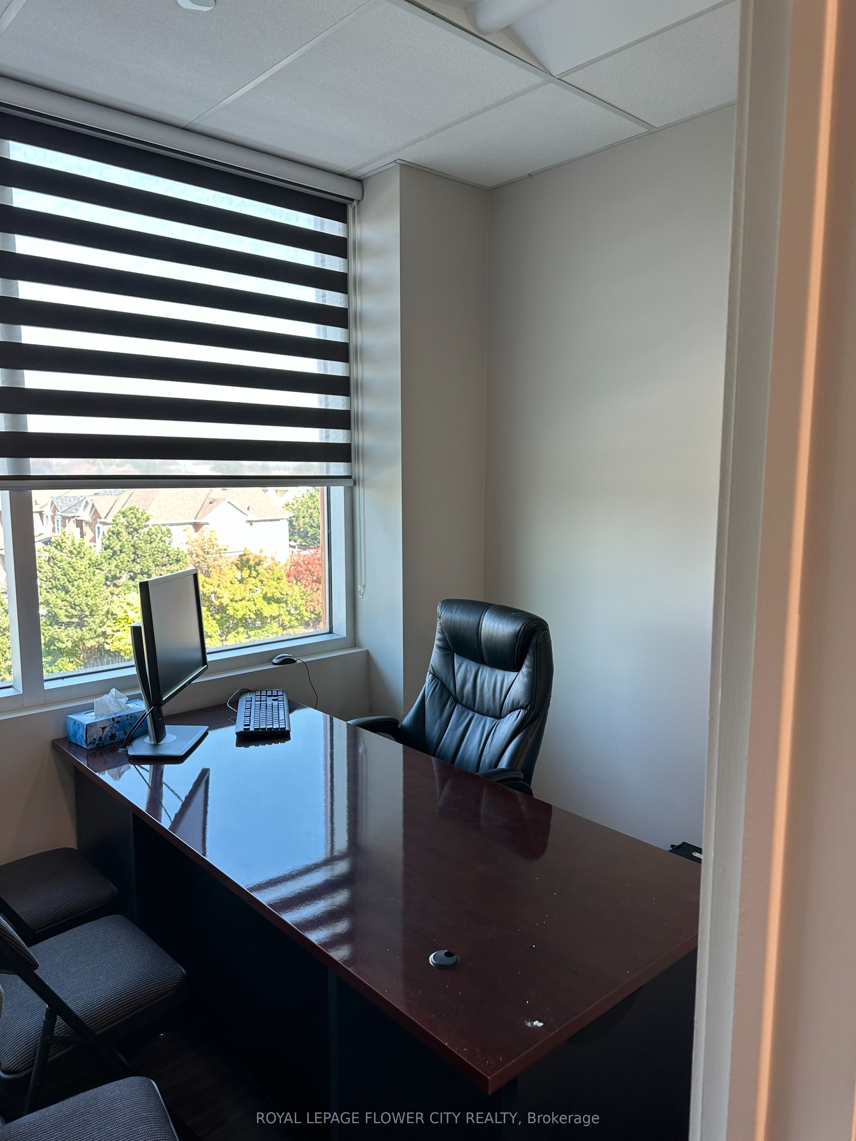50 Sunny Meadow Blvd Property Photo 2