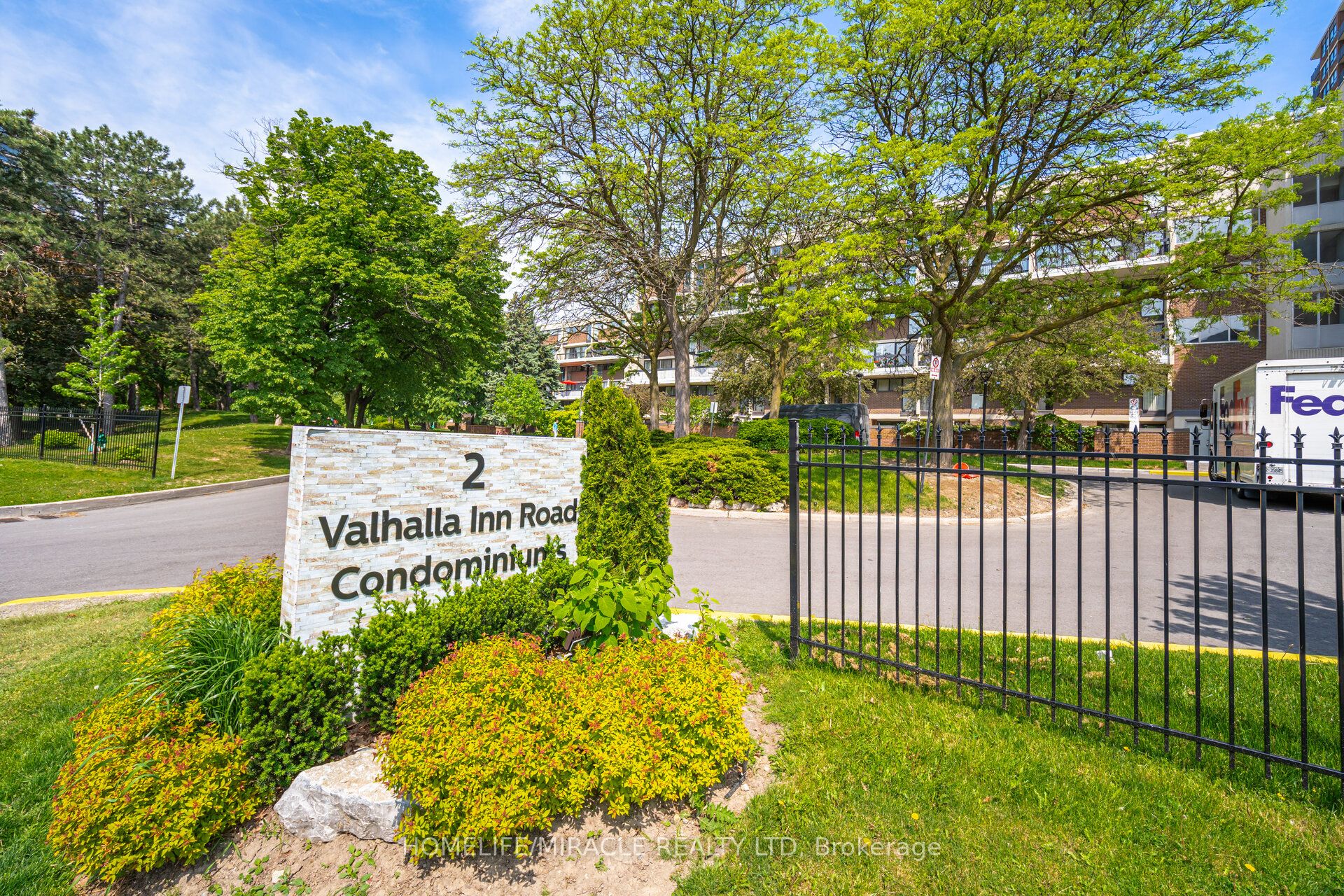 2 Valhalla Inn Road 111 Property Photo 1