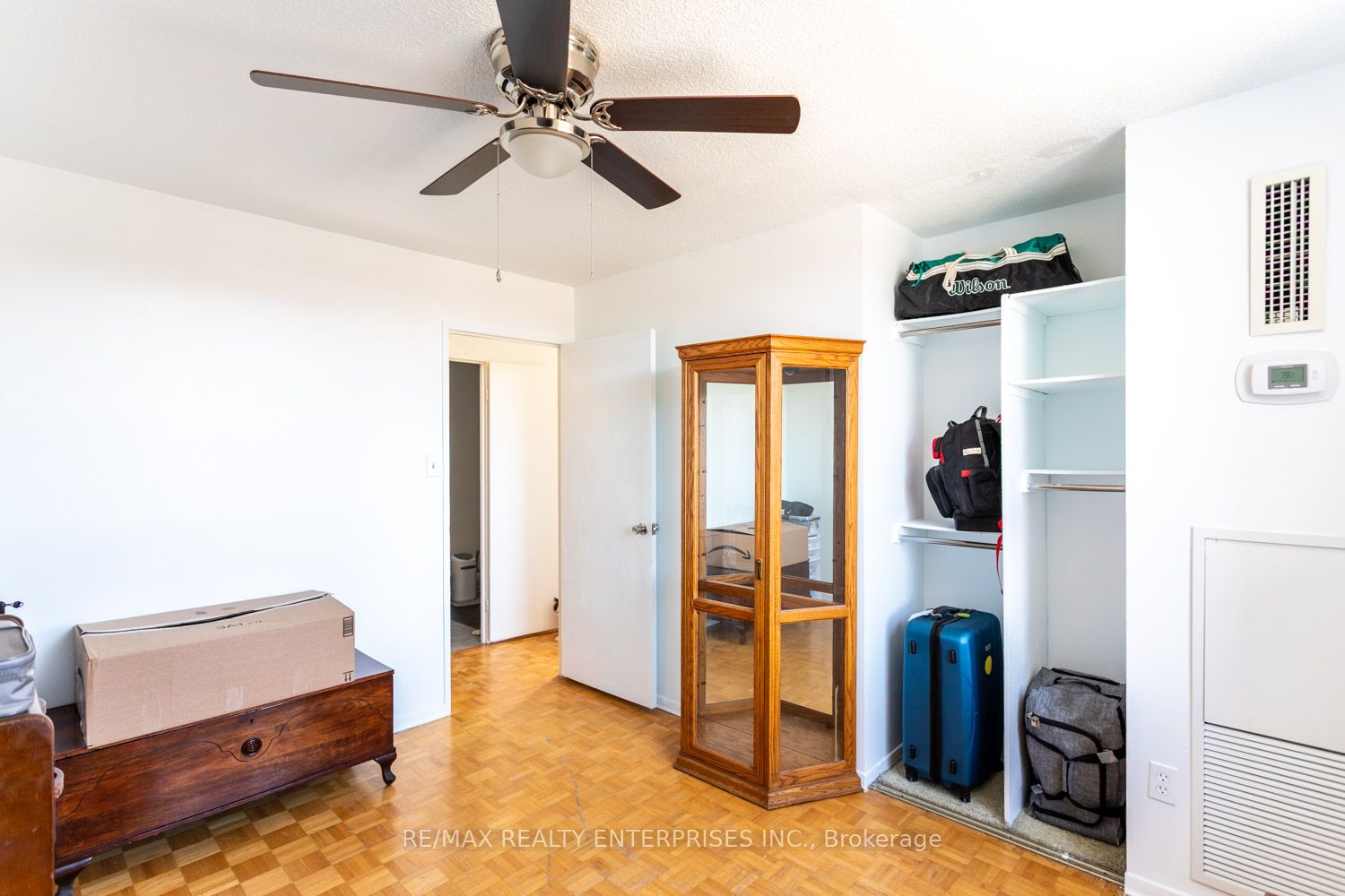 #404 - 1535 Lakeshore Road Property Photo 25