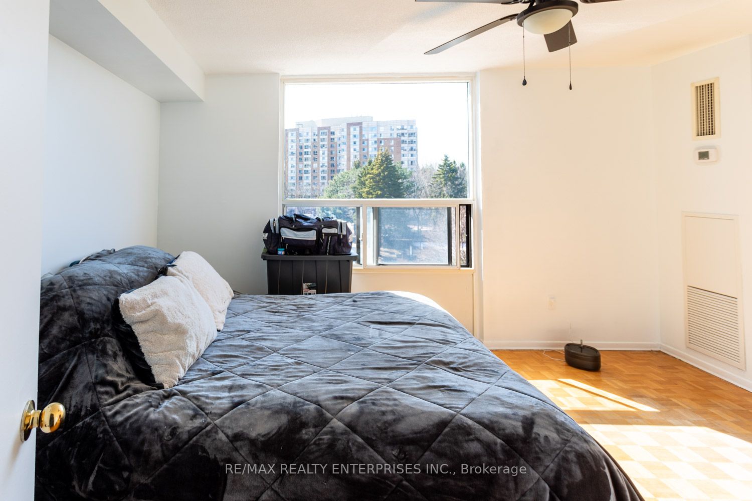 #404 - 1535 Lakeshore Road Property Photo 30