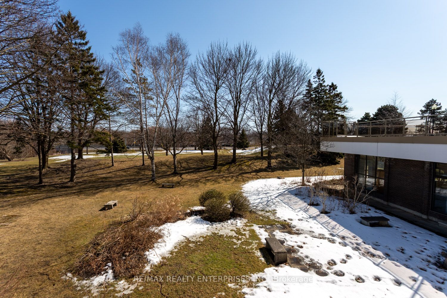 #404 - 1535 Lakeshore Road Property Photo 46