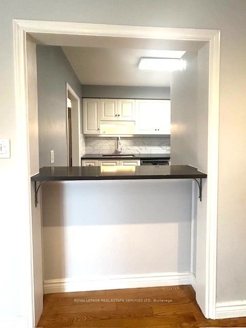 #main - 16 Ambleside Avenue Property Photo 11