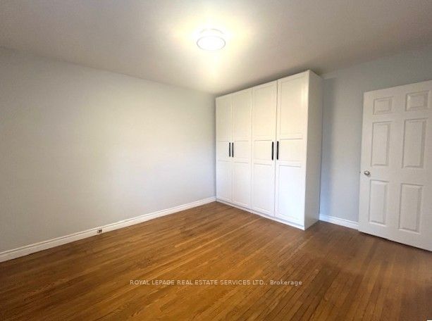#main - 16 Ambleside Avenue Property Photo 18