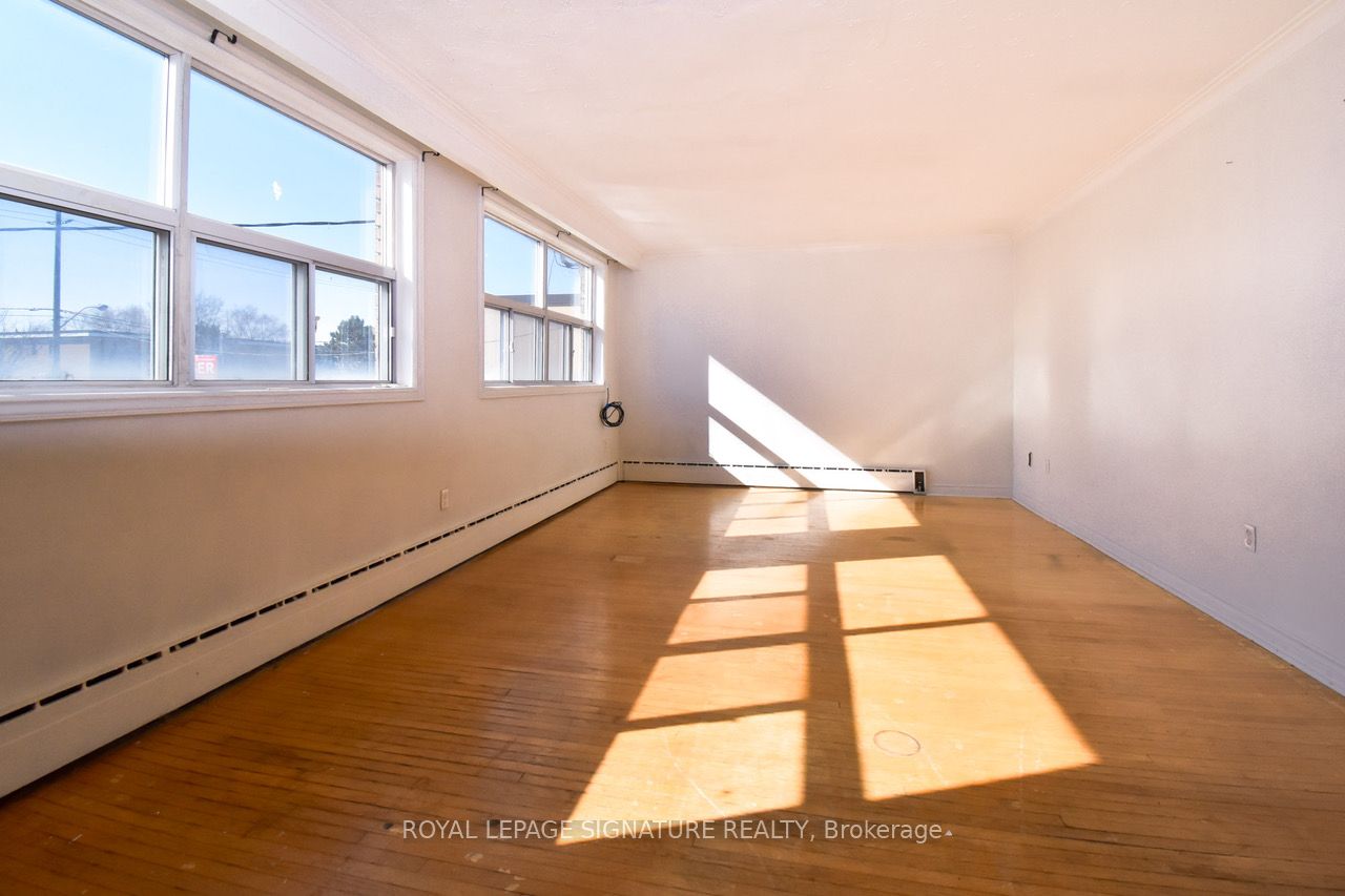 724 Wilson Avenue Property Photo 9