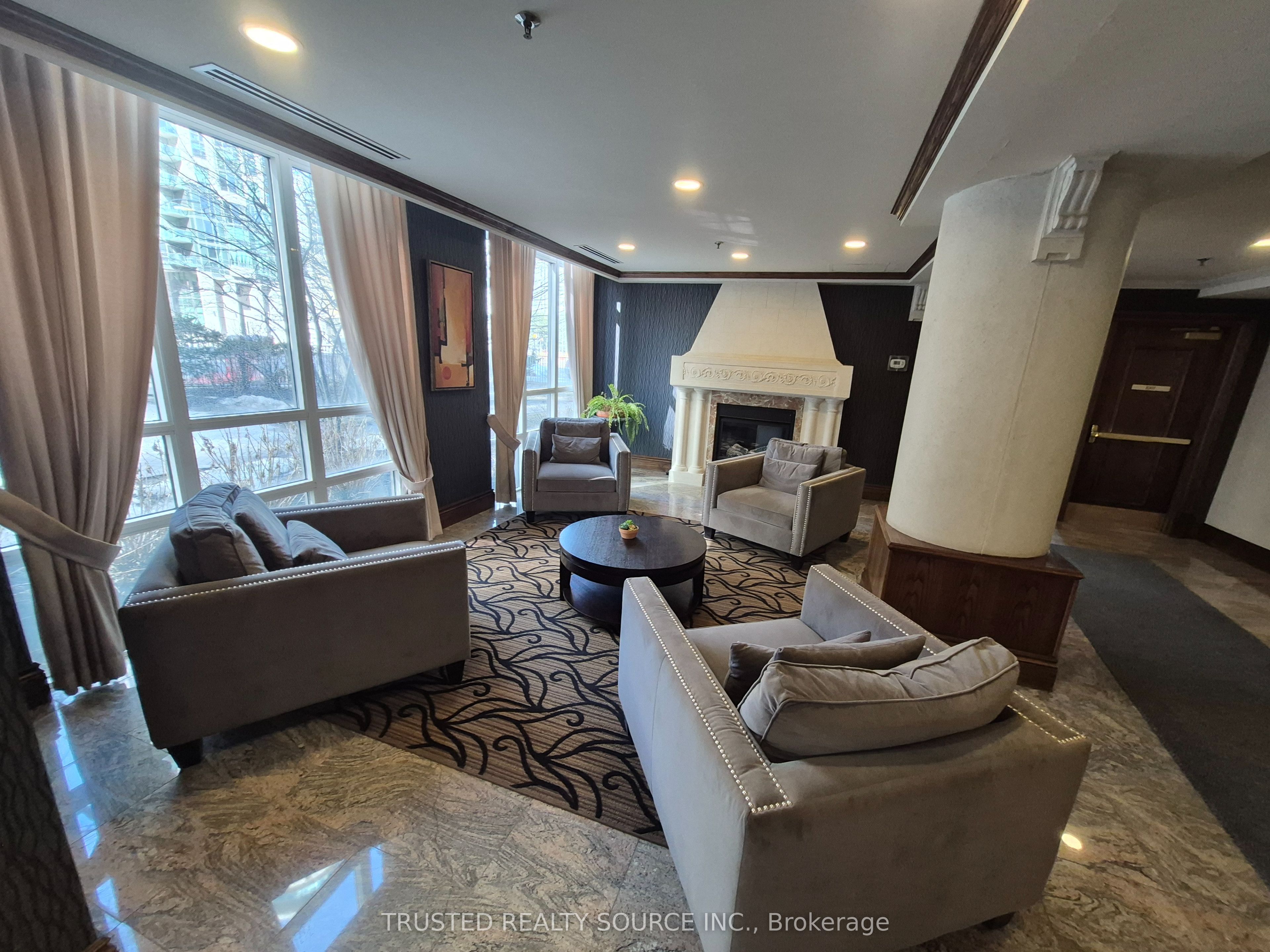 #2302 - 156 Enfield Place Property Photo 4