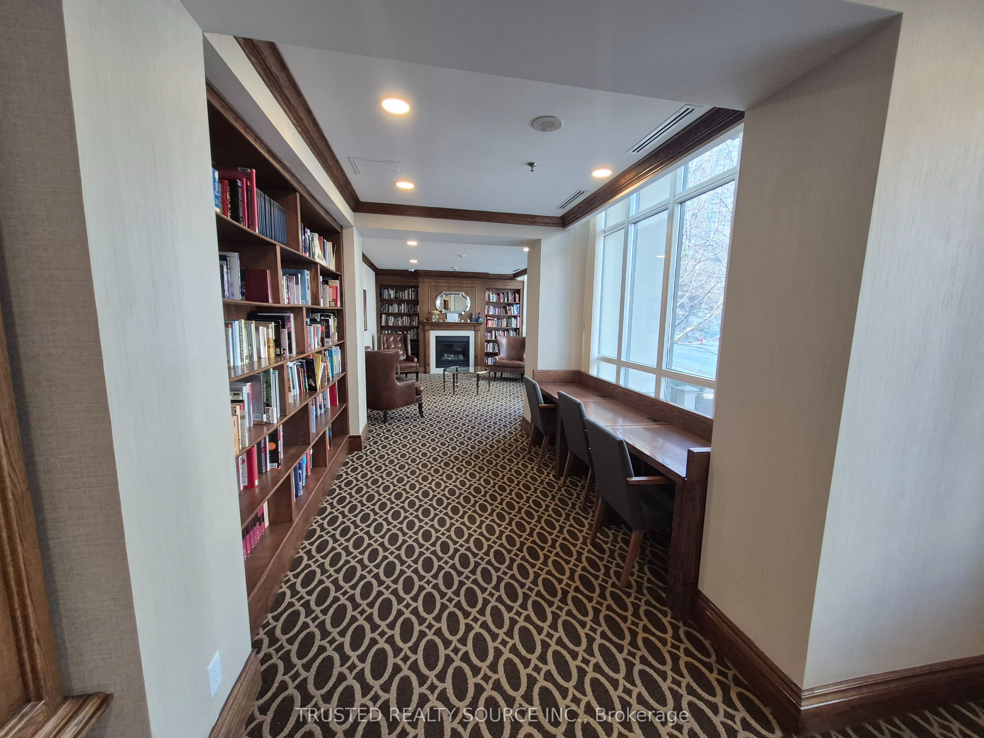 #2302 - 156 Enfield Place Property Photo 6