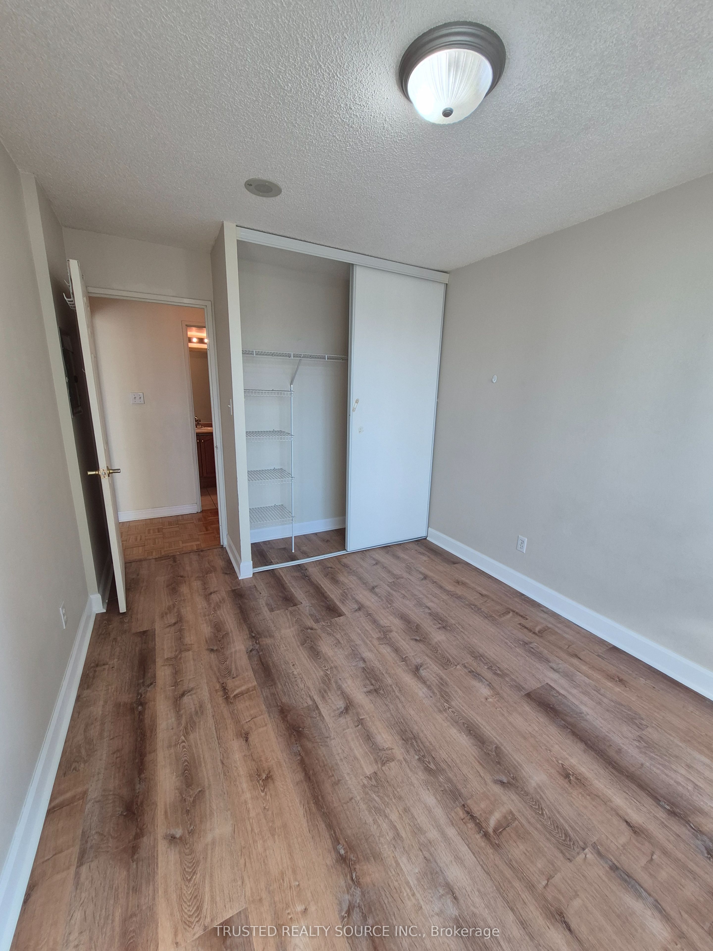 #2302 - 156 Enfield Place Property Photo 33