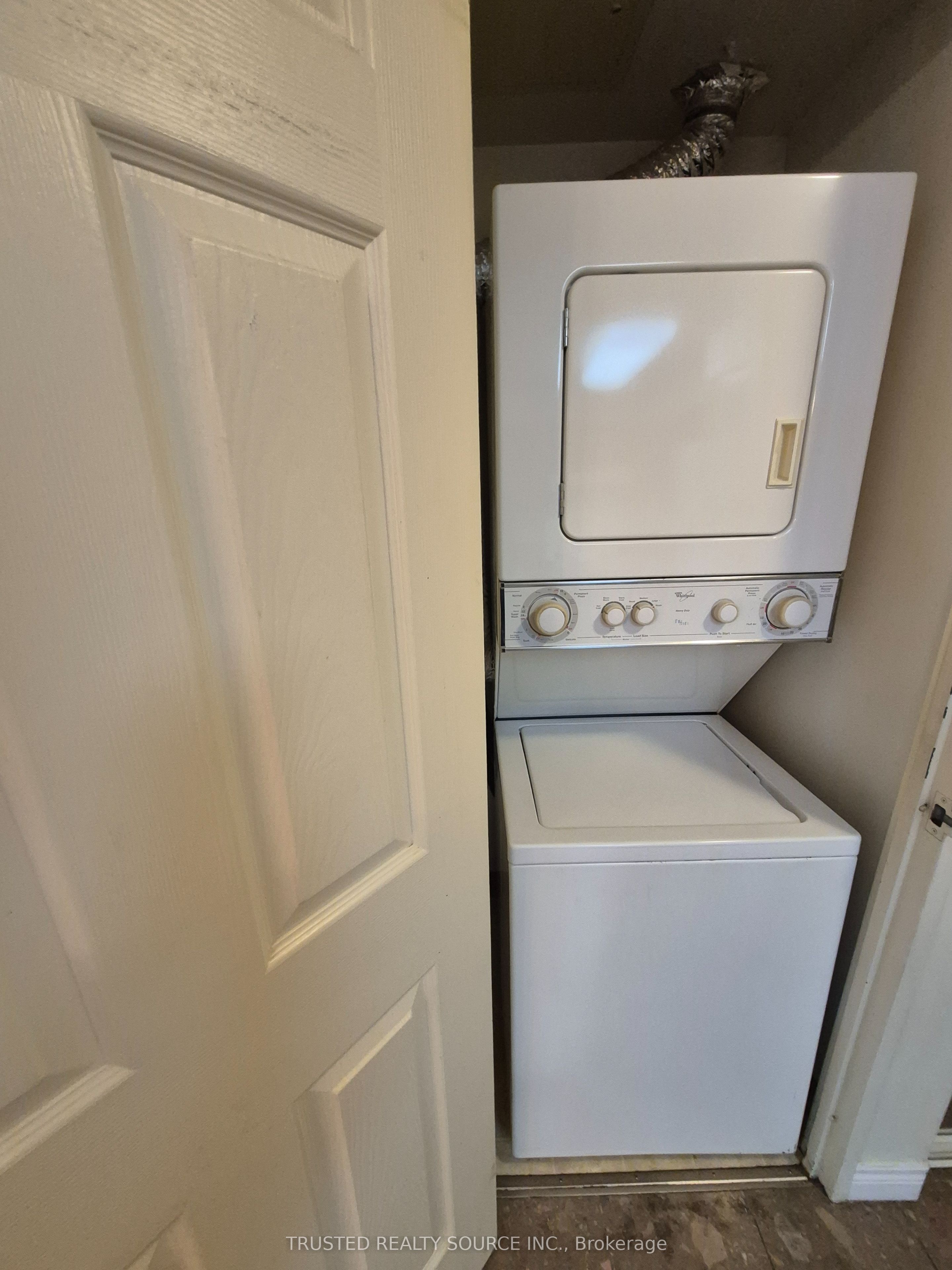 #2302 - 156 Enfield Place Property Photo 37