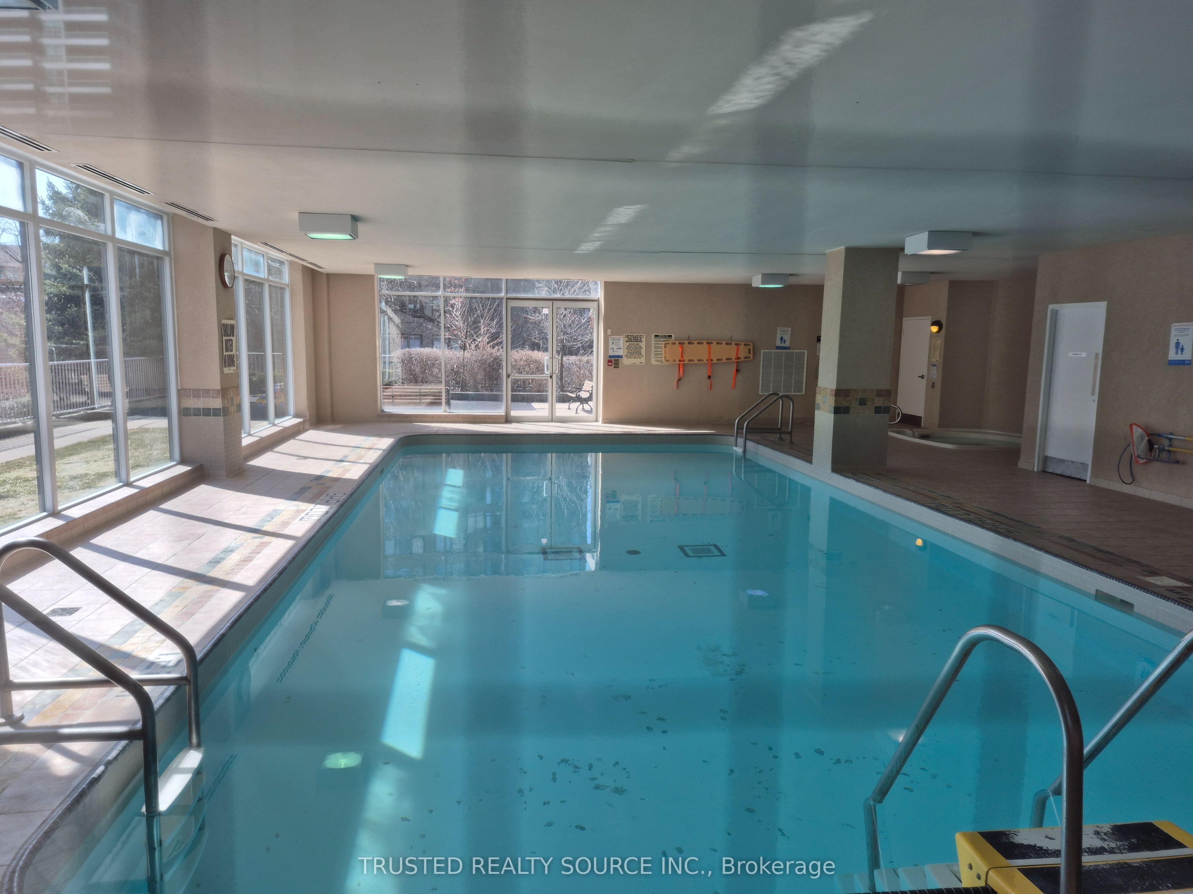 #2302 - 156 Enfield Place Property Photo 38