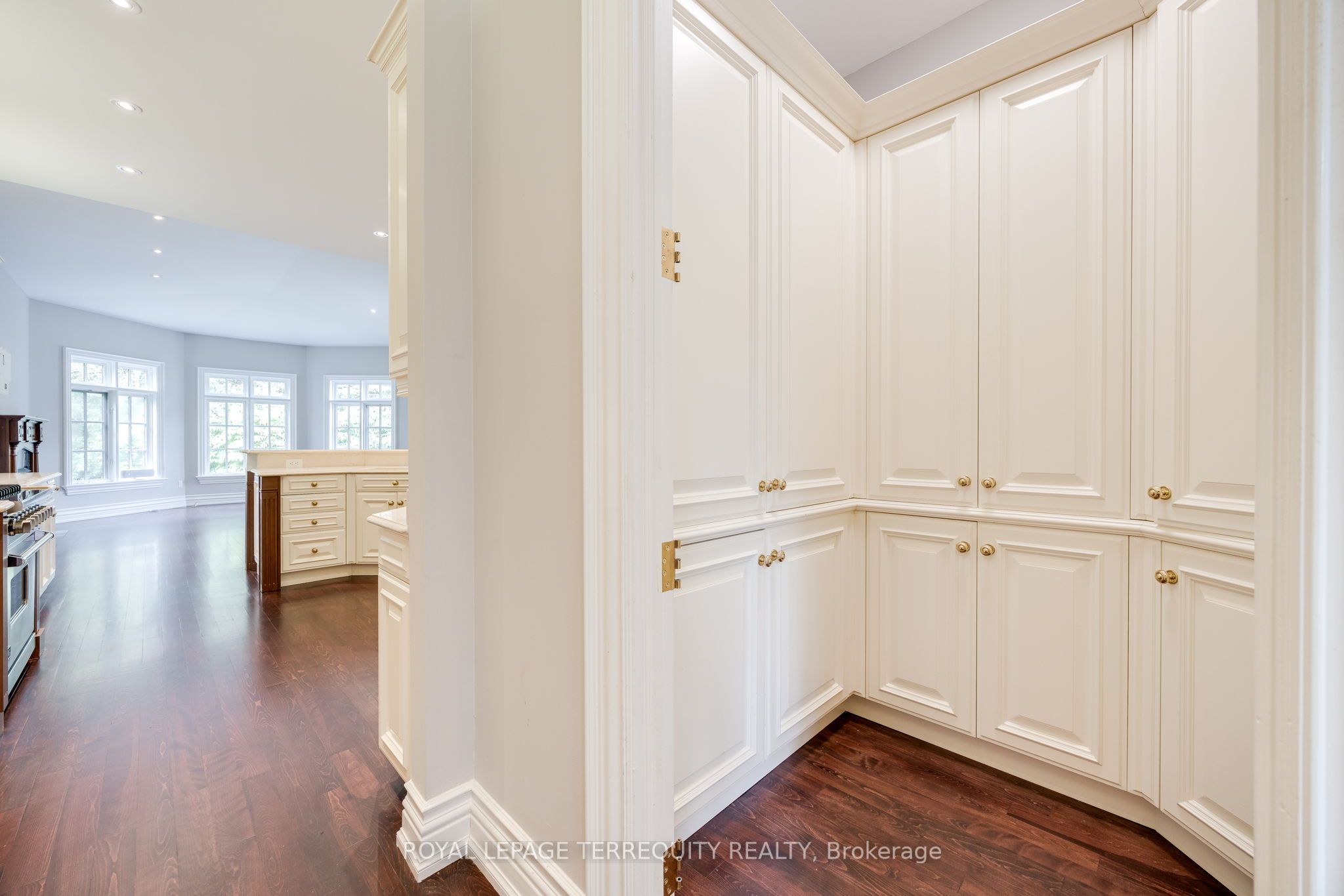 88 Bel Air Drive Property Photo 9