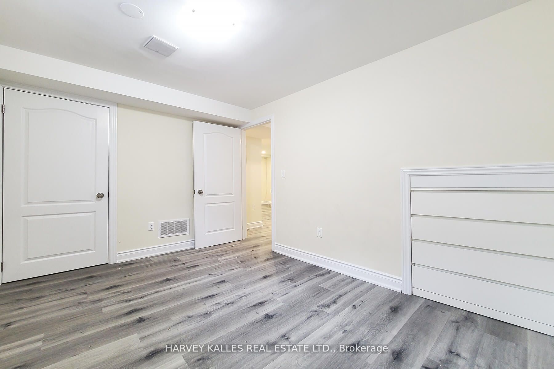 #lower - 99 Stilecroft Drive Property Photo 8
