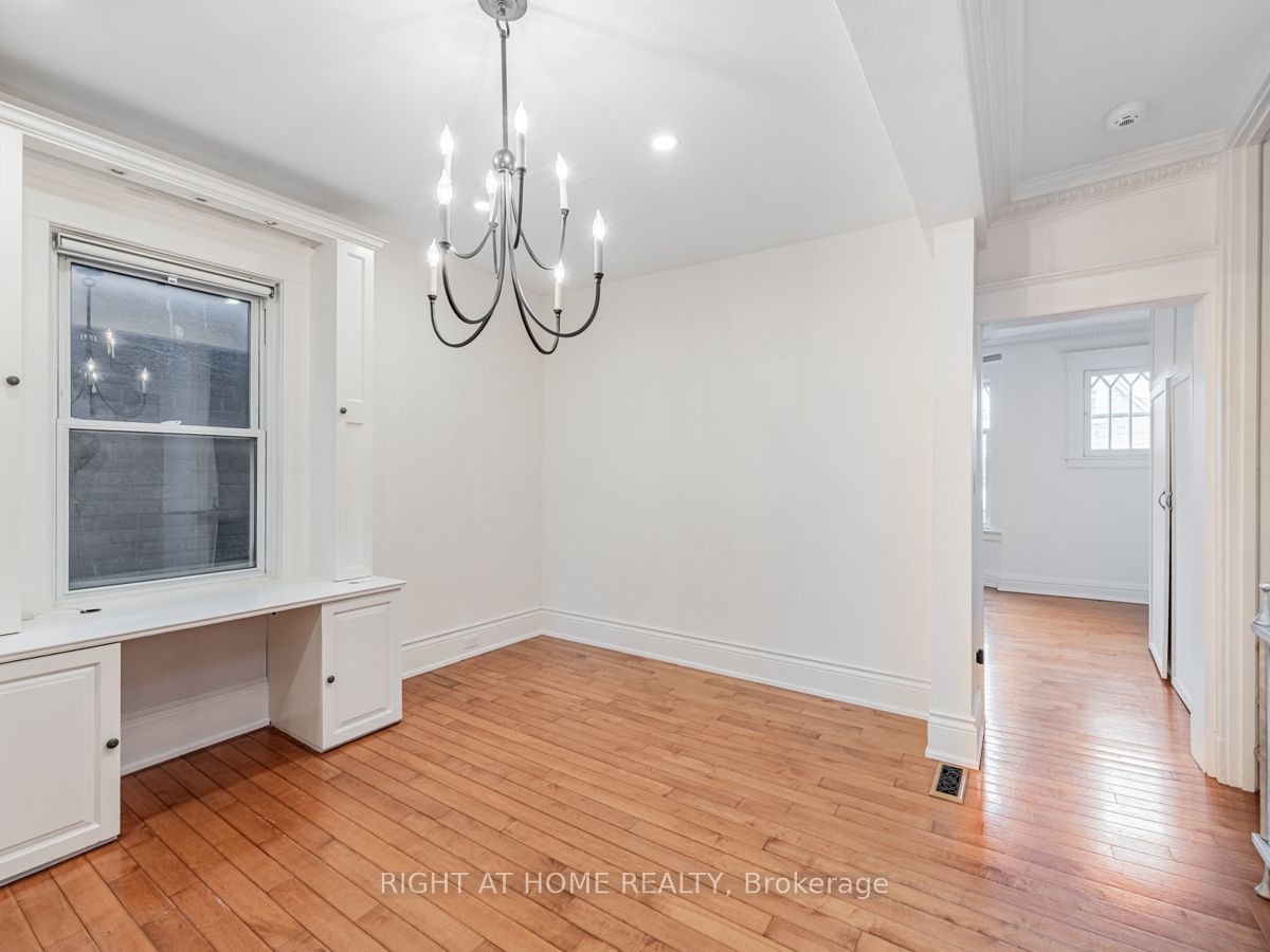 547 Saint Clarens Avenue Property Photo 20