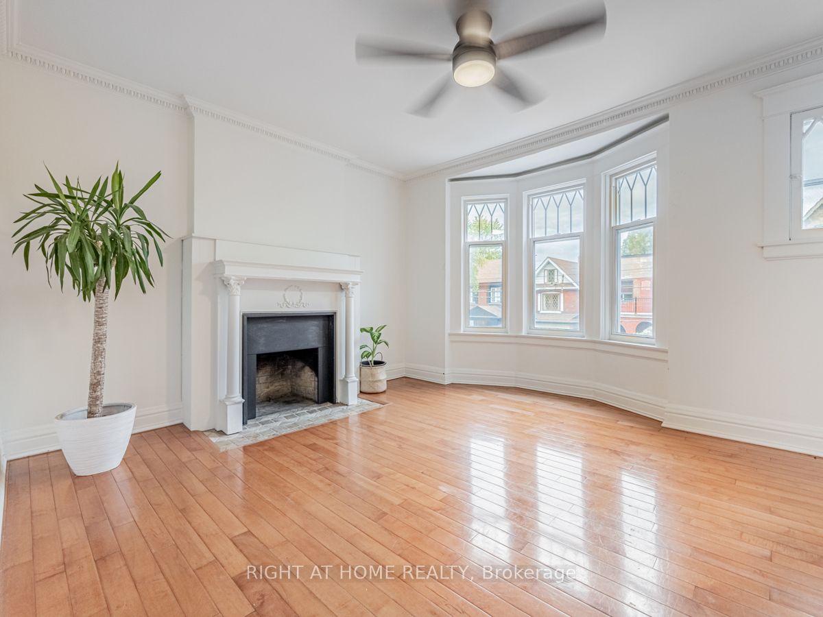 547 Saint Clarens Avenue Property Photo 23