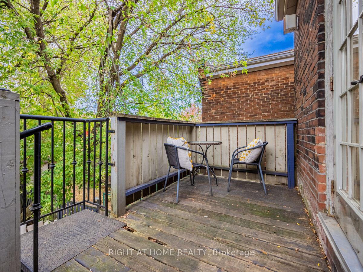 547 Saint Clarens Avenue Property Photo 27
