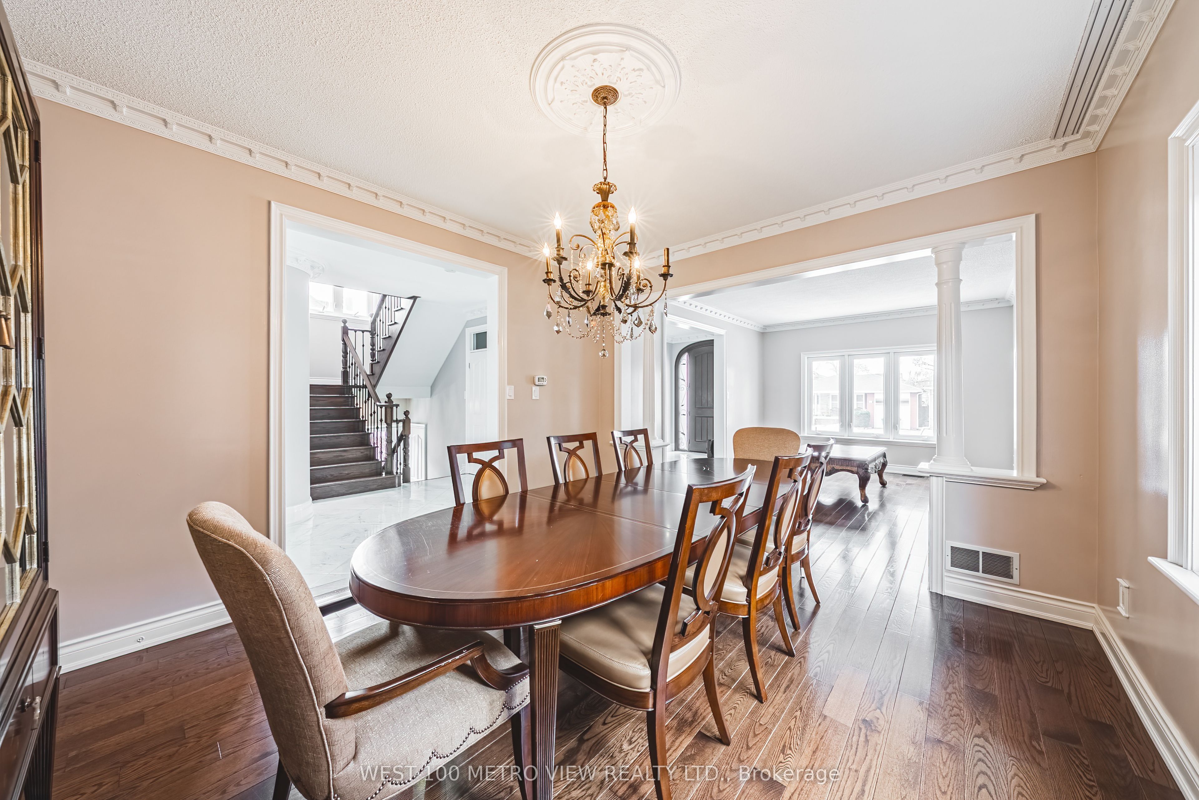 589 Glen Park Avenue Property Photo 10
