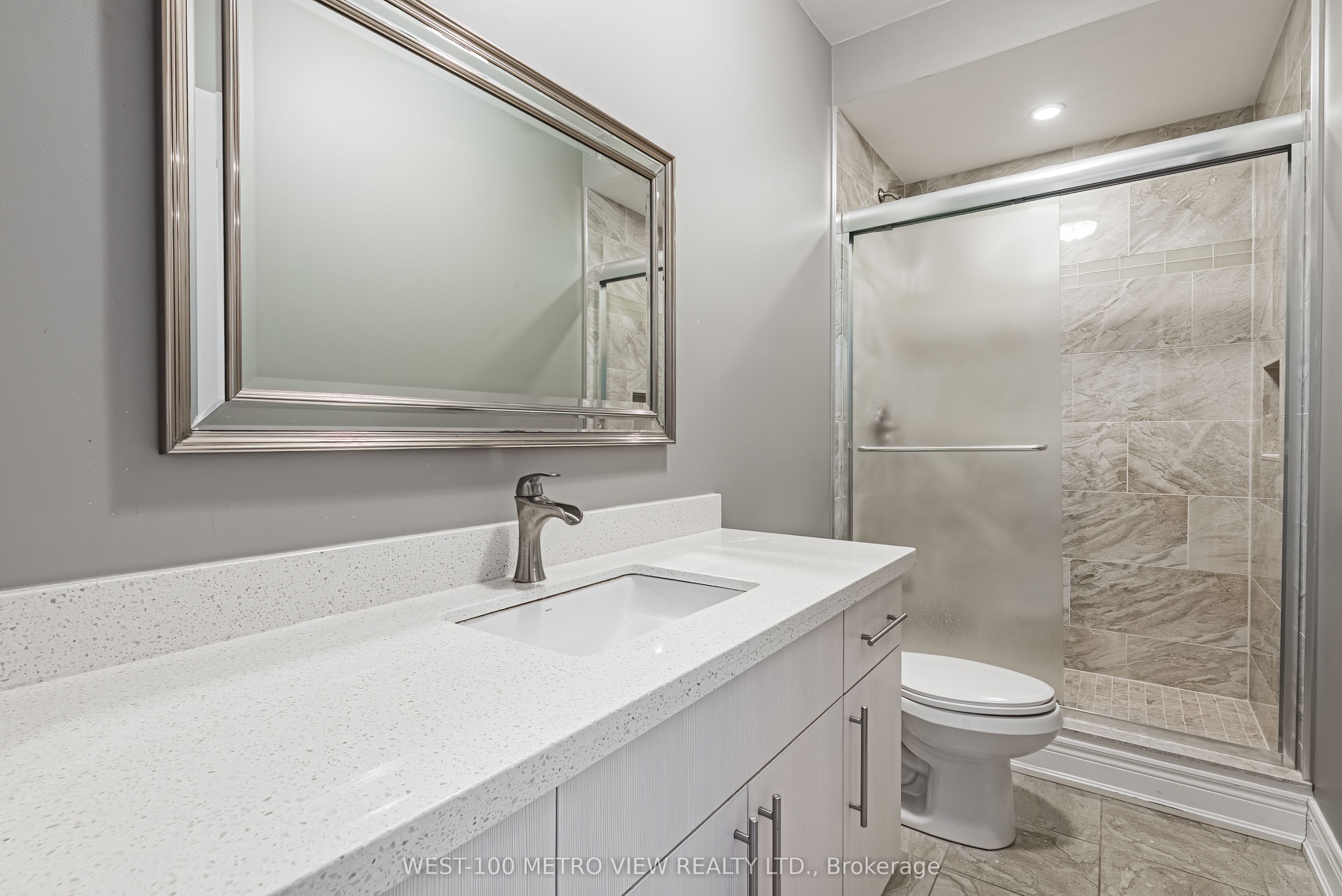 589 Glen Park Avenue Property Photo 27