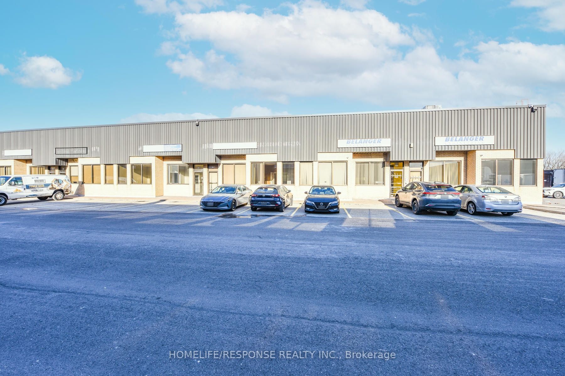 #21 - 1060 Britannia Road Property Photo 3