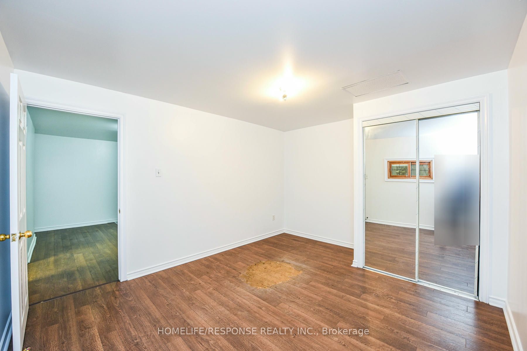 #21 - 1060 Britannia Road Property Photo 8