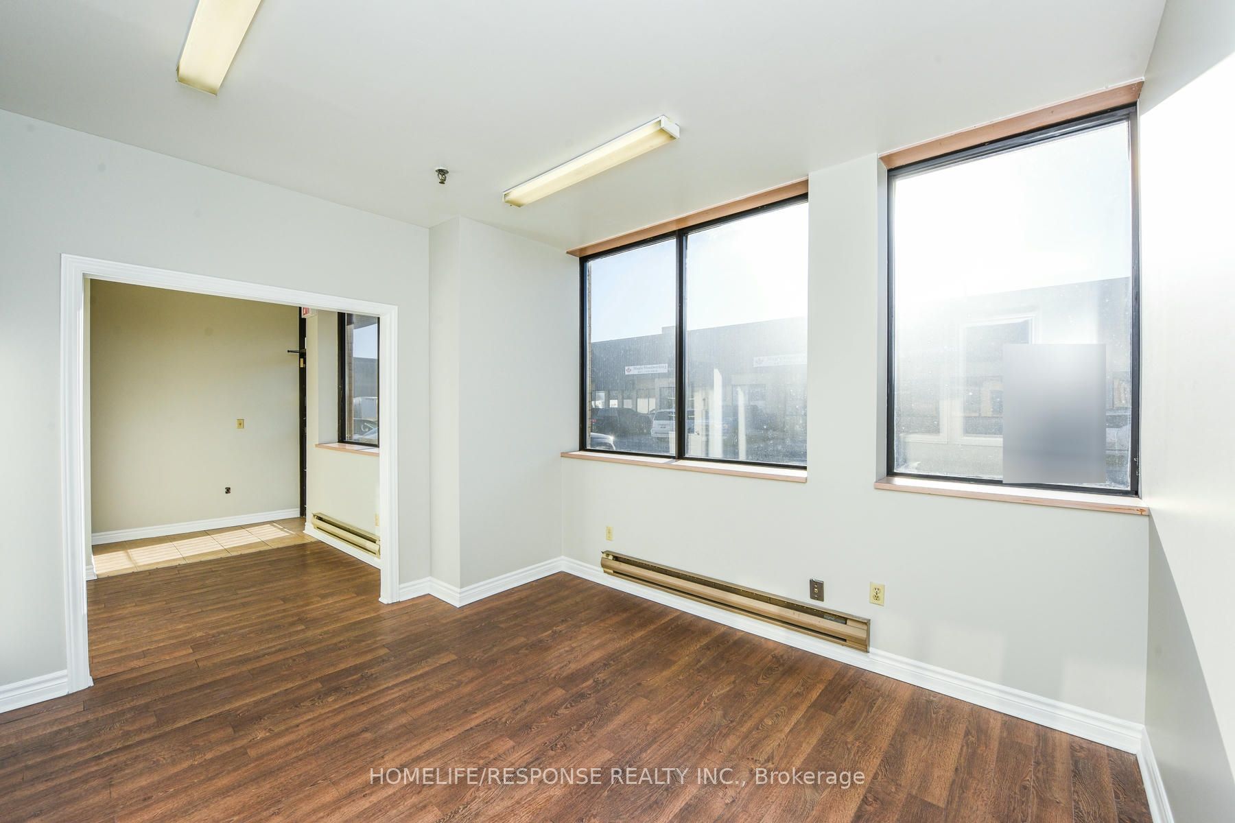 #21 - 1060 Britannia Road Property Photo 9