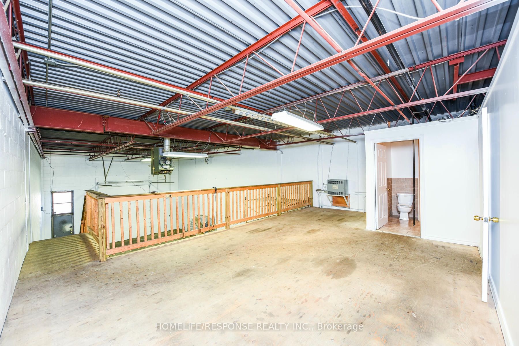 #21 - 1060 Britannia Road Property Photo 24