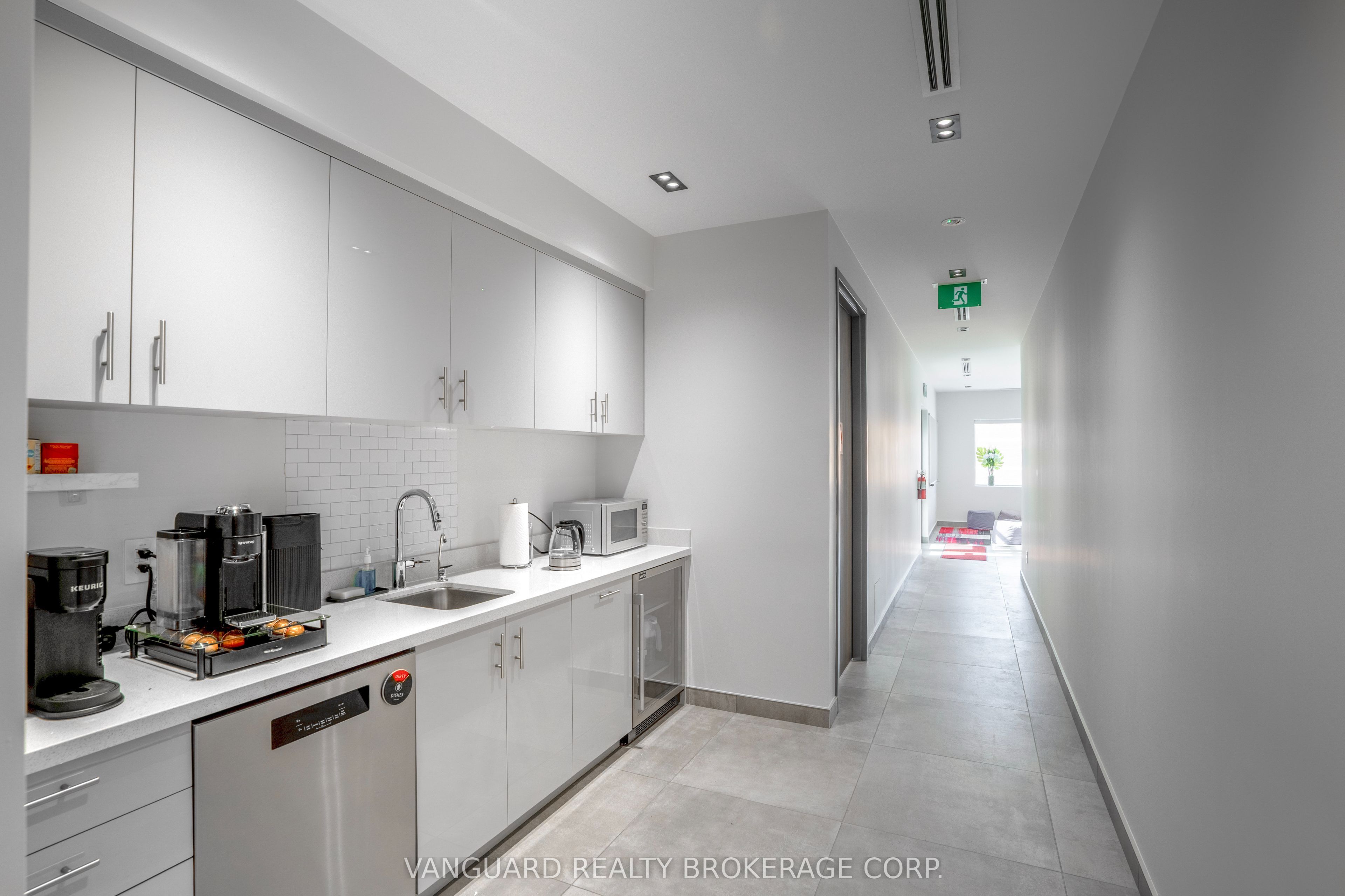 #2nd - 14 Abacus Road Property Photo 22