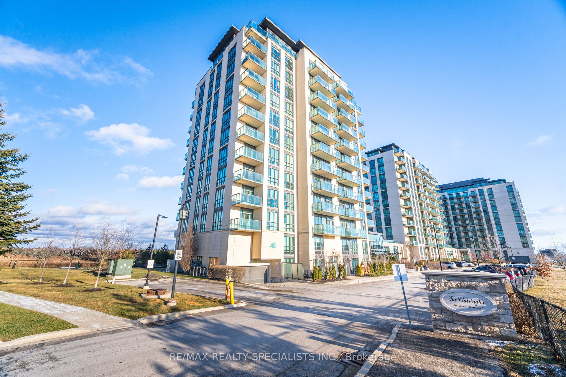 45 Yorkland Boulevard 204 Property Photo 1