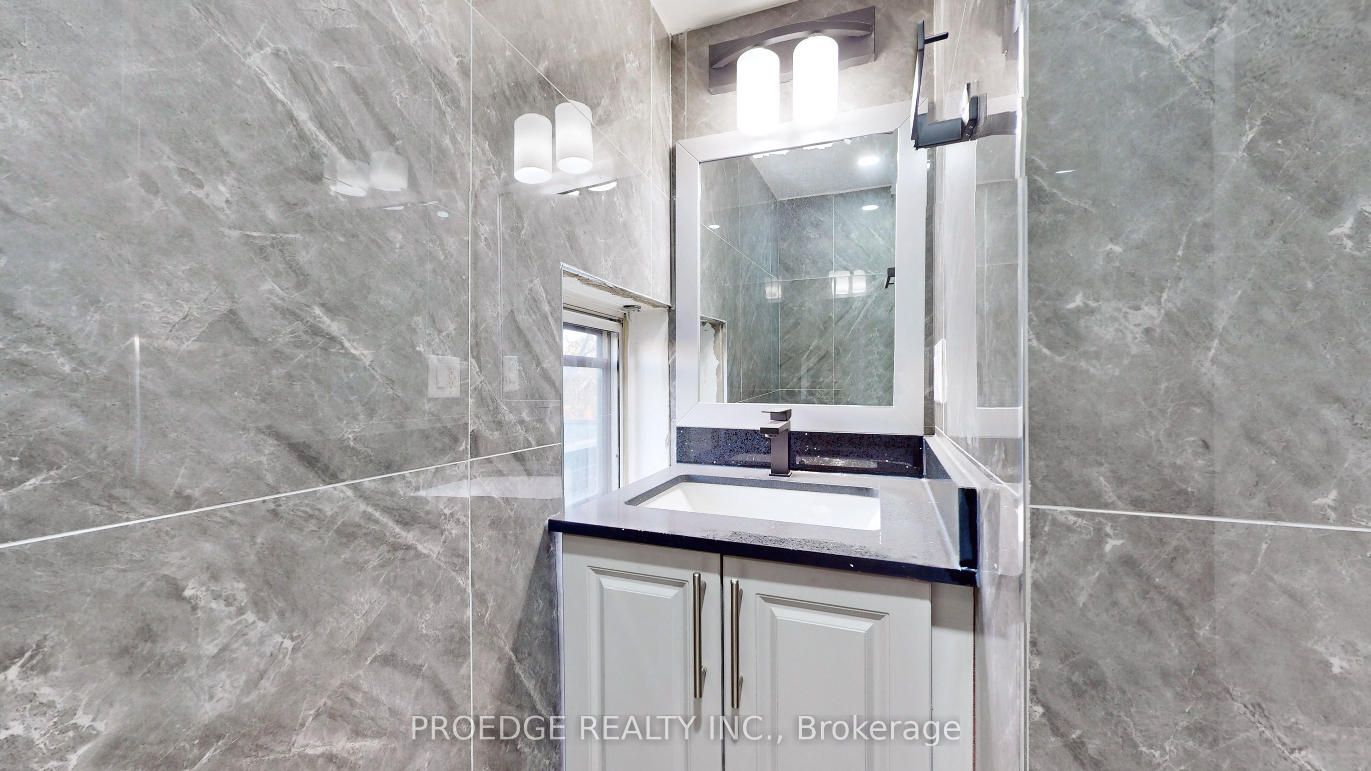 177 Wallace Avenue Property Photo 24