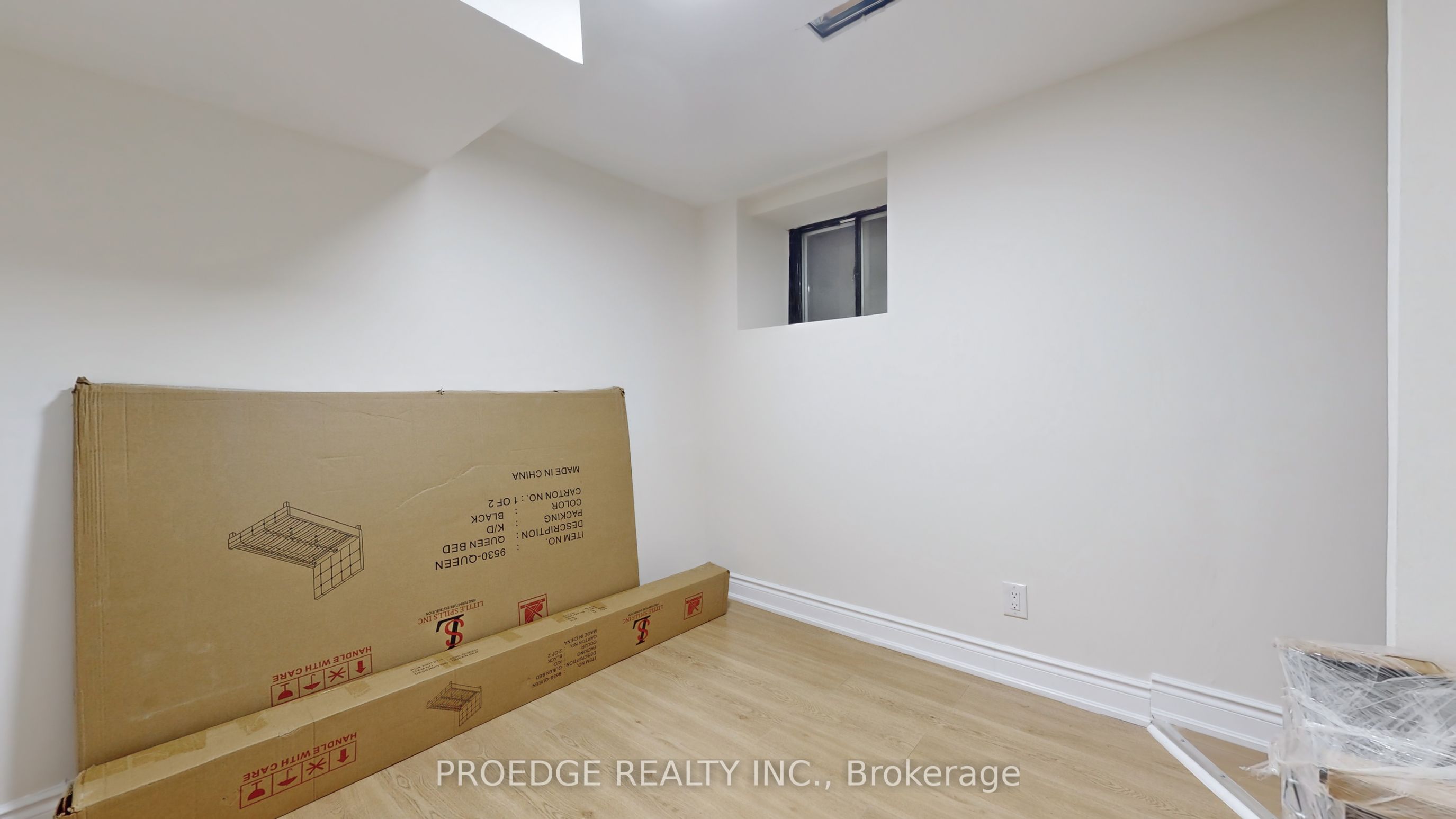177 Wallace Avenue Property Photo 31